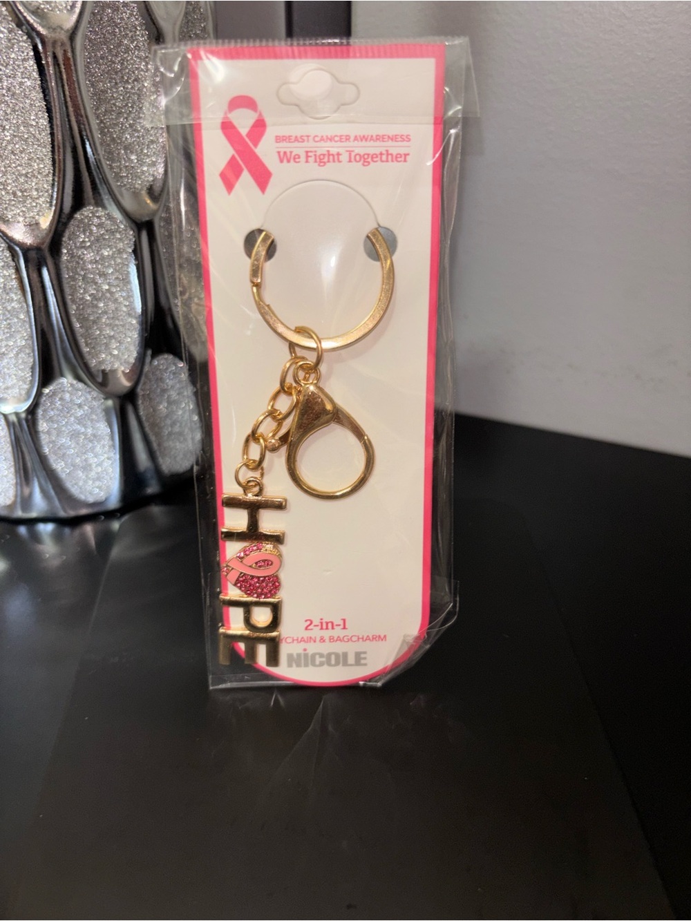 ✨ Nicole Breast Cancer Awareness HOPE 2-in-1 Keychain & Bag Charm NIP 🎀